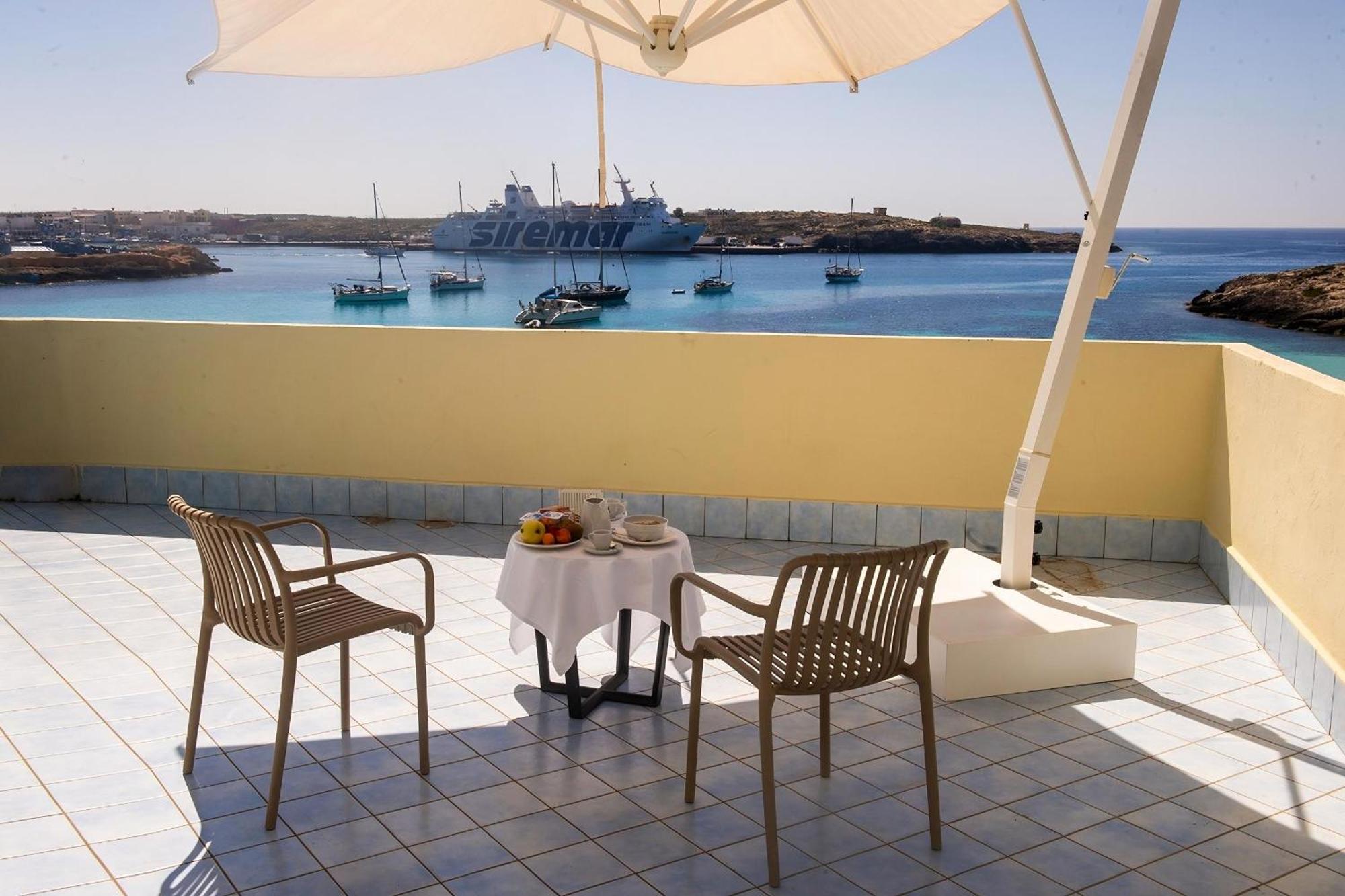 Hotel Baia Turchese LMP Exterior foto